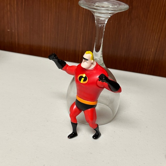 Disney Pixar Increíble Bob Parr action figure - Picture 6 of 6